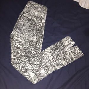 Lululemon leggings
